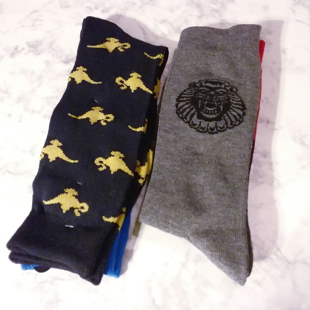 2/$15 Aladdin Sock Bundle - Picture 6 of 11